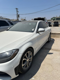 مرسيدس C300 موديل 2017